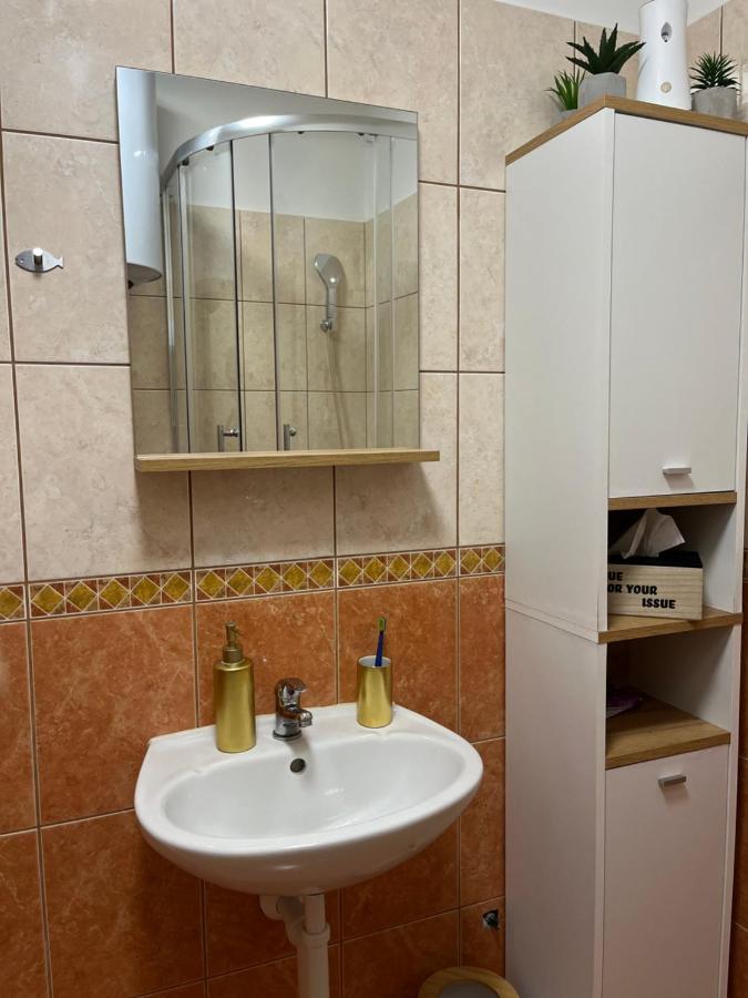 Apartment Prova S Pogledom Na I Besplatnim Parkingom Zadar